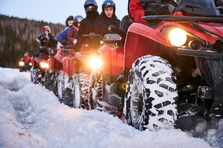 De ce să alegi o expediție ghidată cu ATV-ul pentru următorul team building al companiei tale